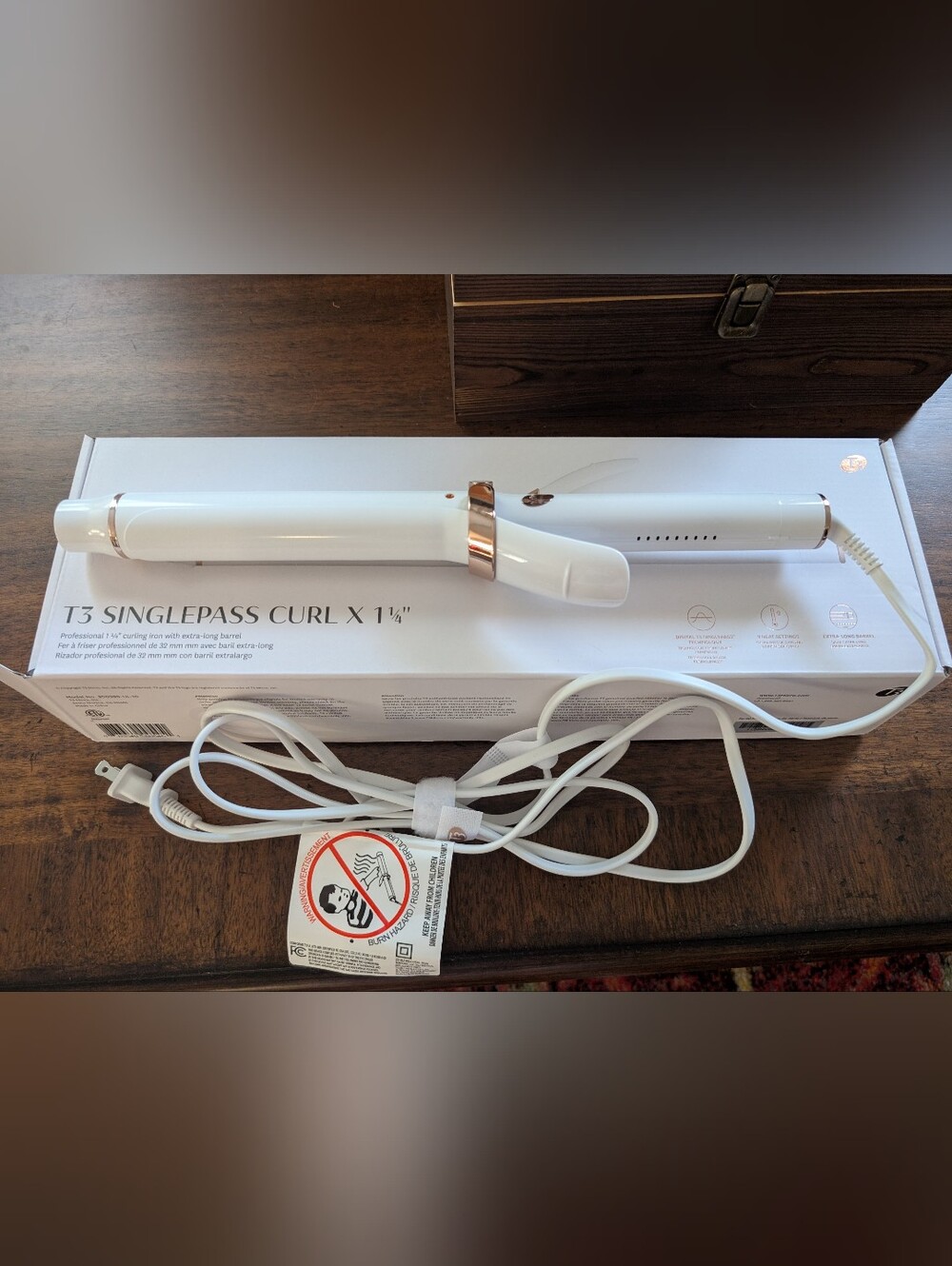 T3 SinglePass Curl X 1.25" Extra-Long Barrel Curling Iron with 9 Heat Settings